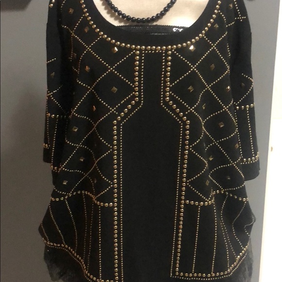 Honey Punch Tops - New!😃❤️ Honey punch black blouse.